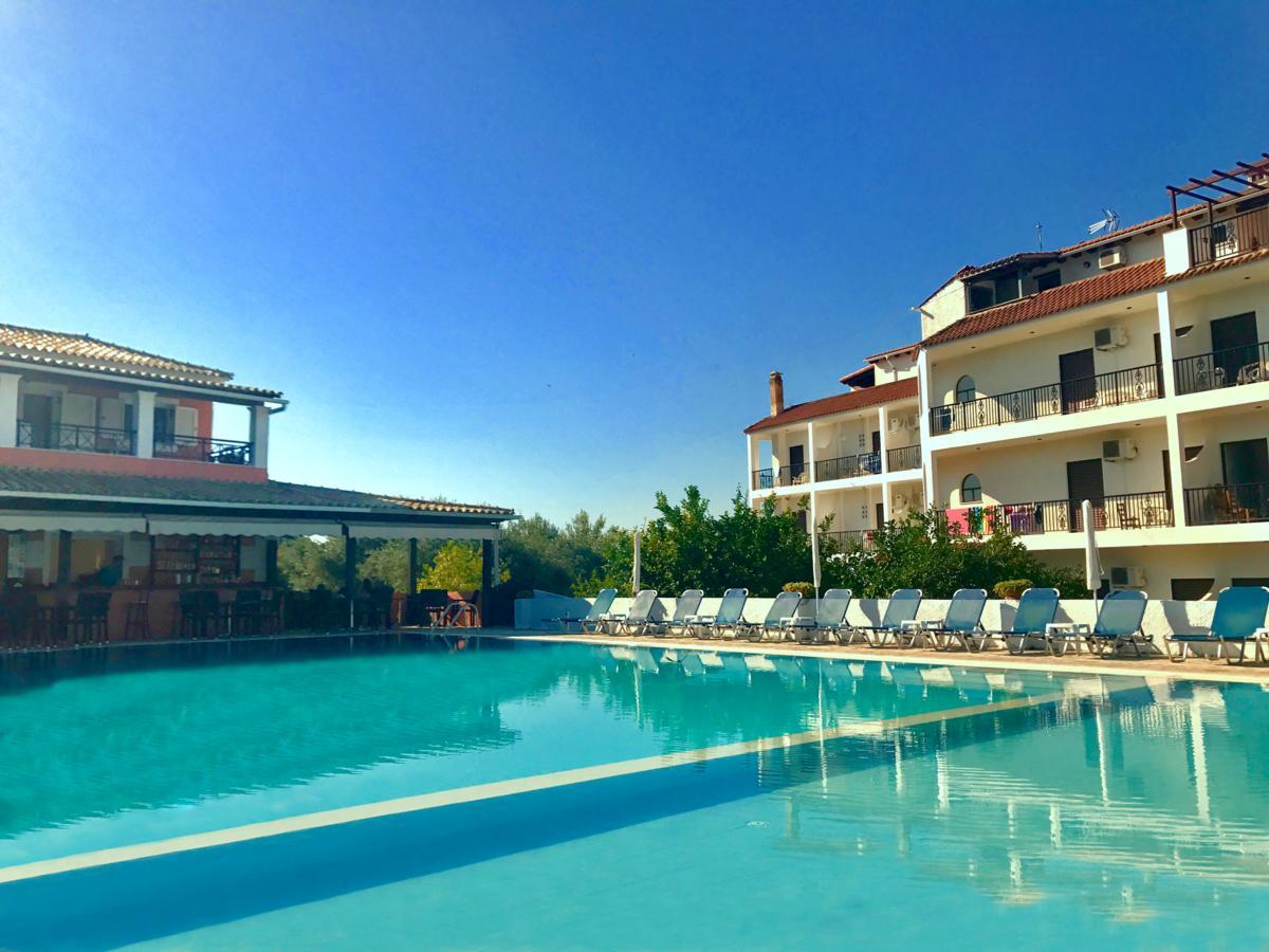 Ccb Bruskos Hotel Agios Georgios  Dış mekan fotoğraf